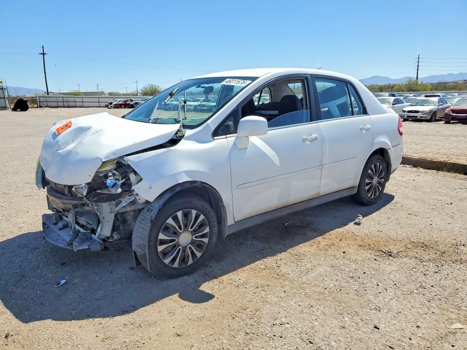 2008 NISSAN Versa