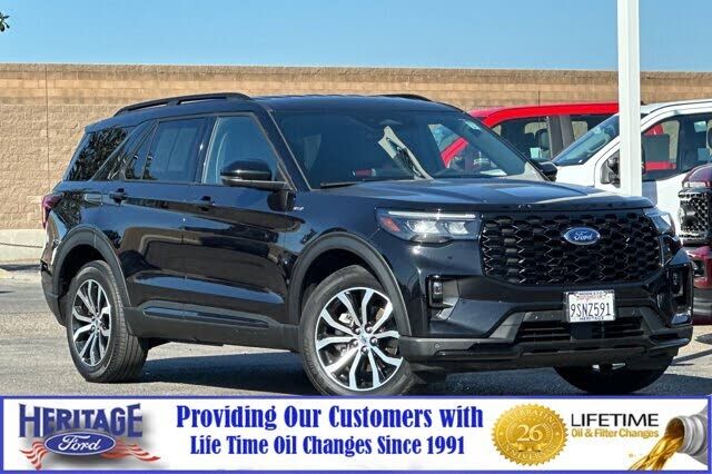 2025 FORD Explorer