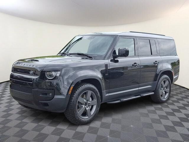 2026 LAND ROVER Defender