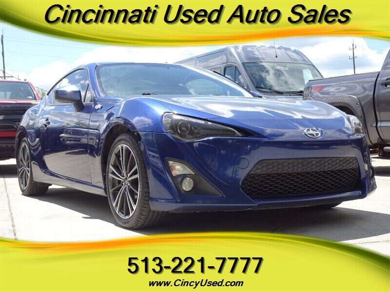 2013 TOYOTA Scion
