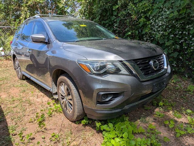 2018 NISSAN Pathfinder