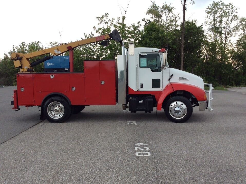 2007 KENWORTH T300