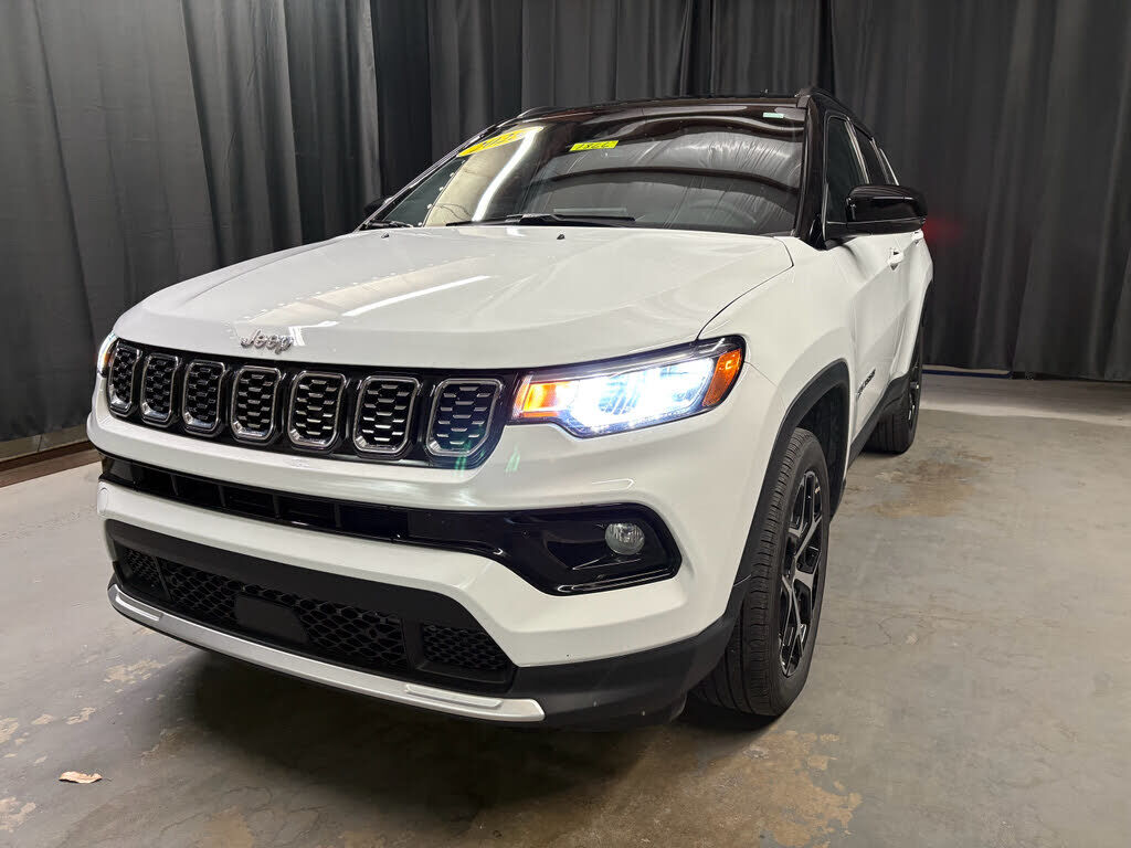 2025 JEEP Compass