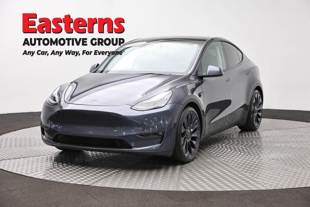 2021 TESLA Model Y