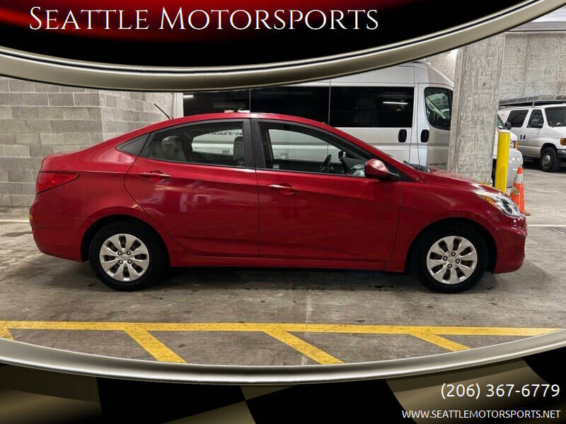 2017 HYUNDAI Accent