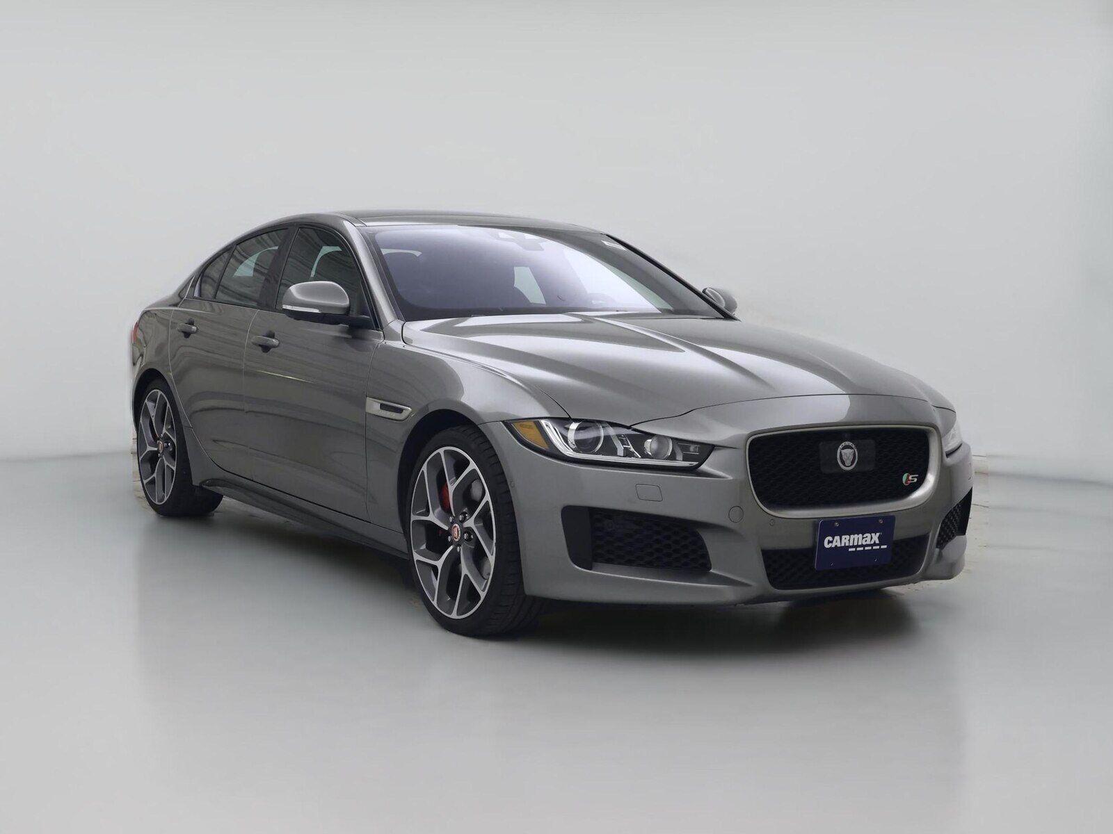 2018 JAGUAR XE