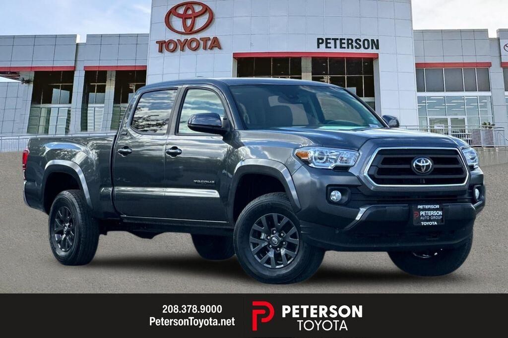 2023 TOYOTA Tacoma