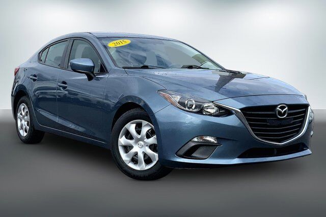 2015 MAZDA Mazda3