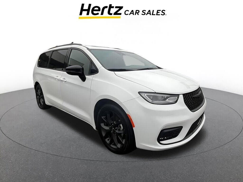 2025 CHRYSLER Pacifica