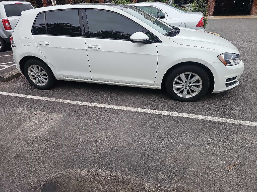 2015 VOLKSWAGEN Golf