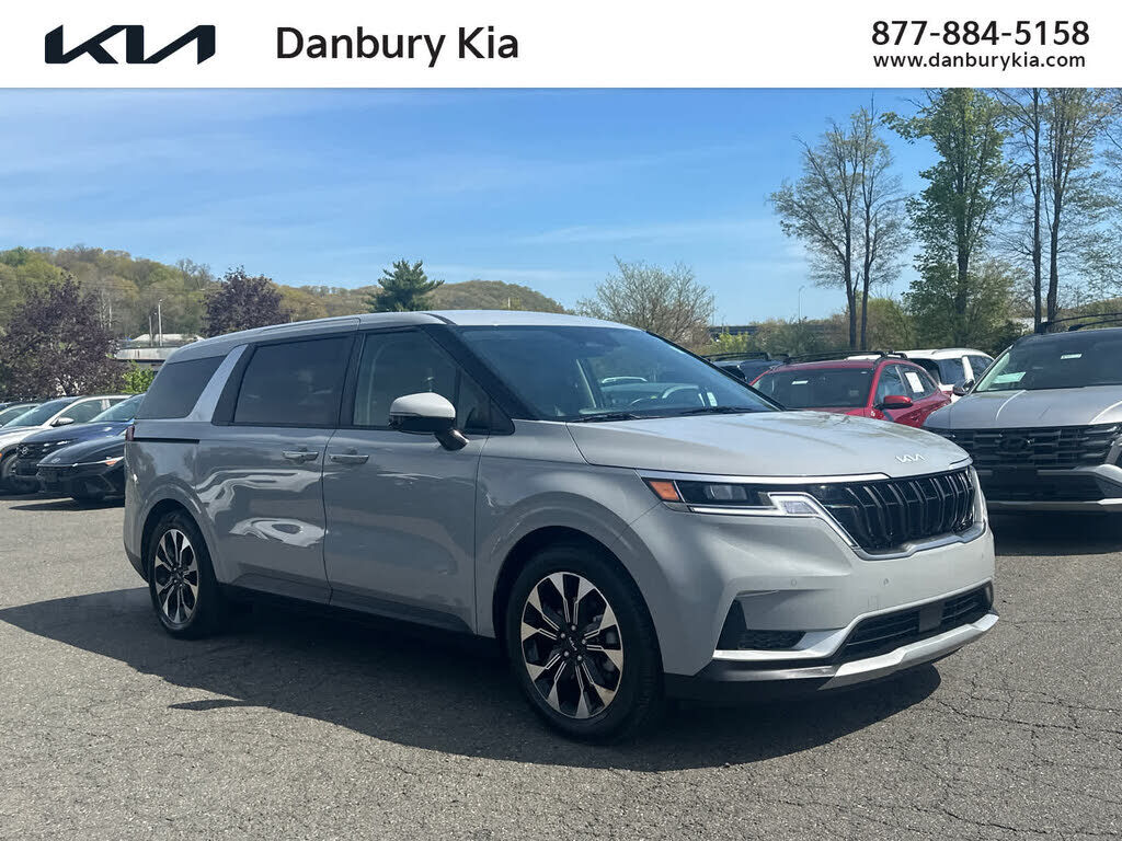 2024 KIA Carnival