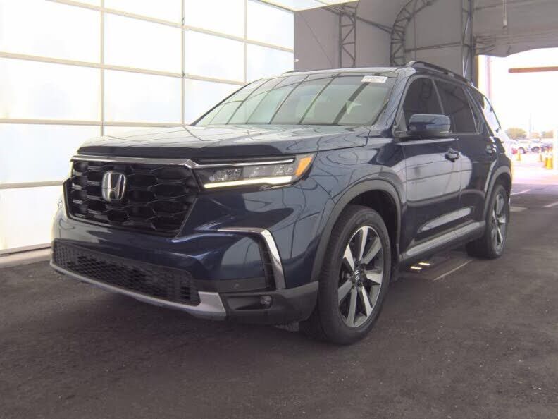 2025 HONDA Pilot