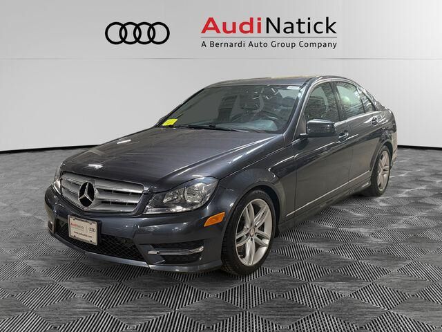 2013 MERCEDES-BENZ C-Class