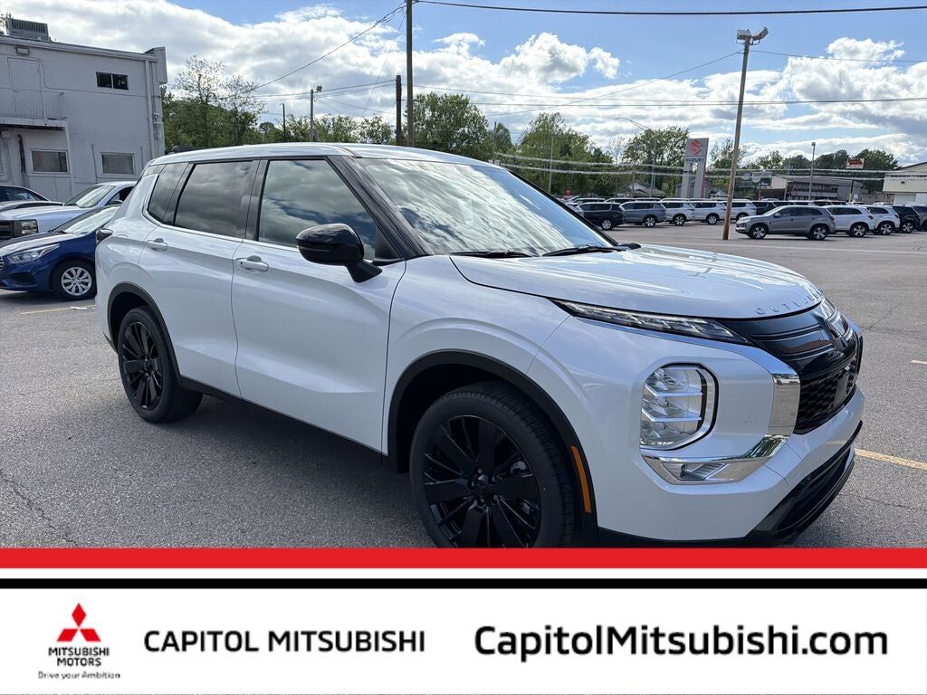2026 MITSUBISHI Outlander