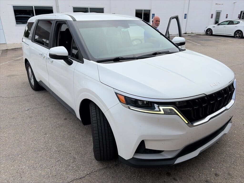 2022 KIA Carnival