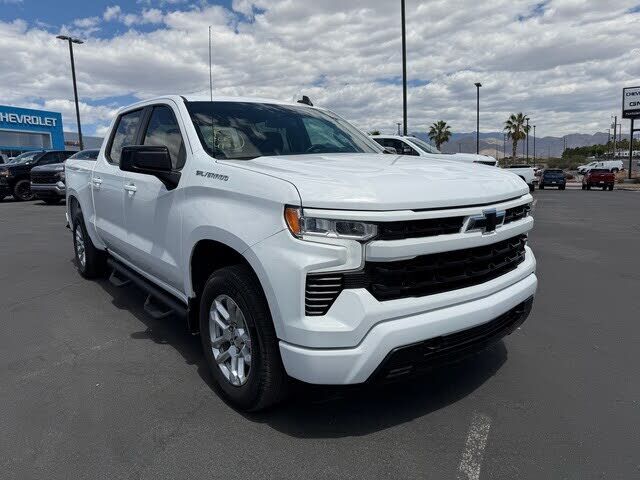 2023 CHEVROLET Silverado