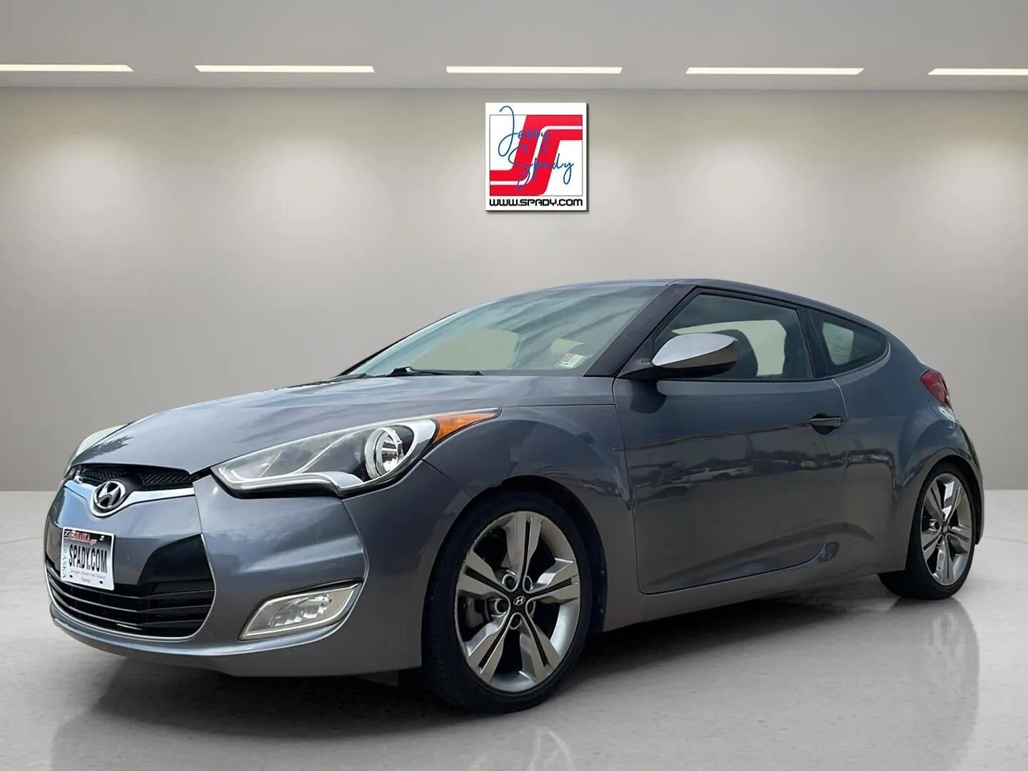 2016 HYUNDAI Veloster