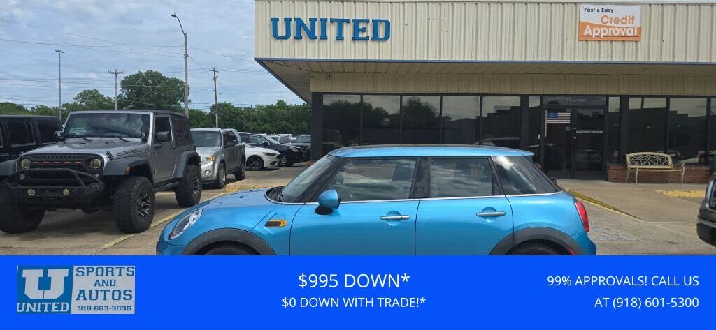 2016 MINI Cooper