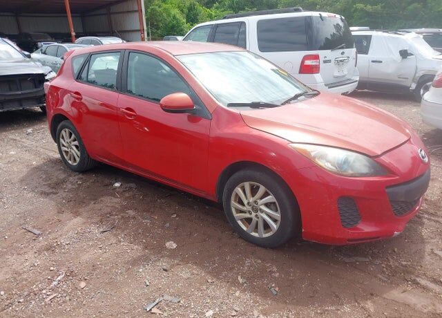 2013 MAZDA Mazda3