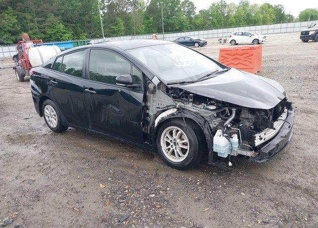 2021 TOYOTA PRIUS