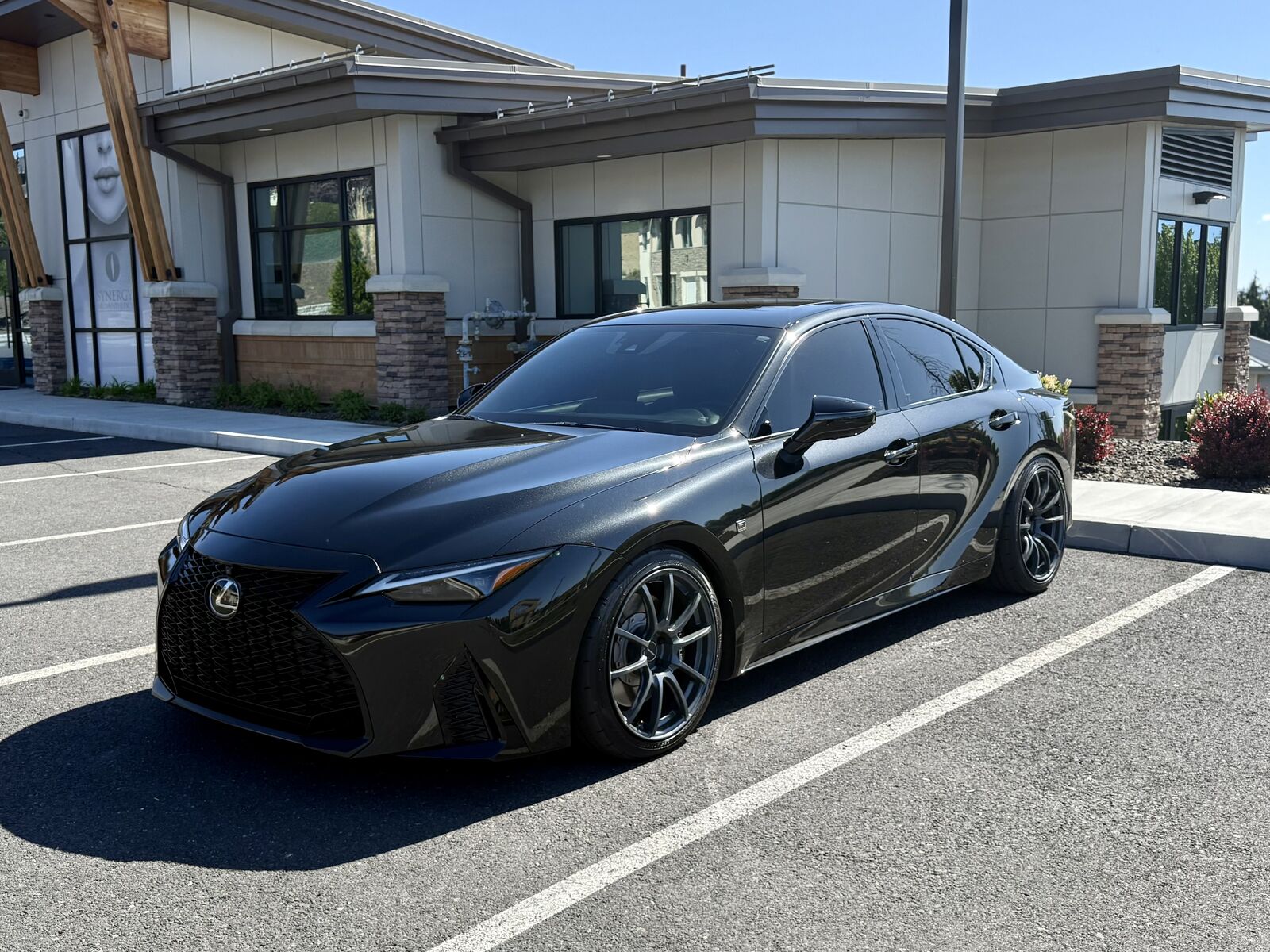 2025 LEXUS IS