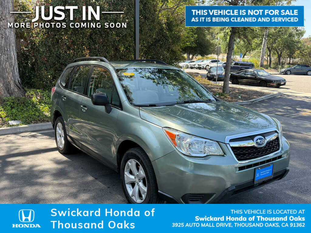 2016 SUBARU Forester