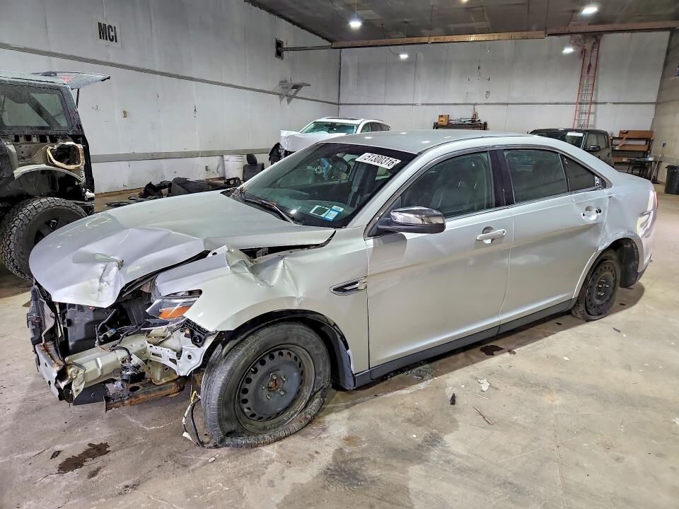 2016 FORD Taurus