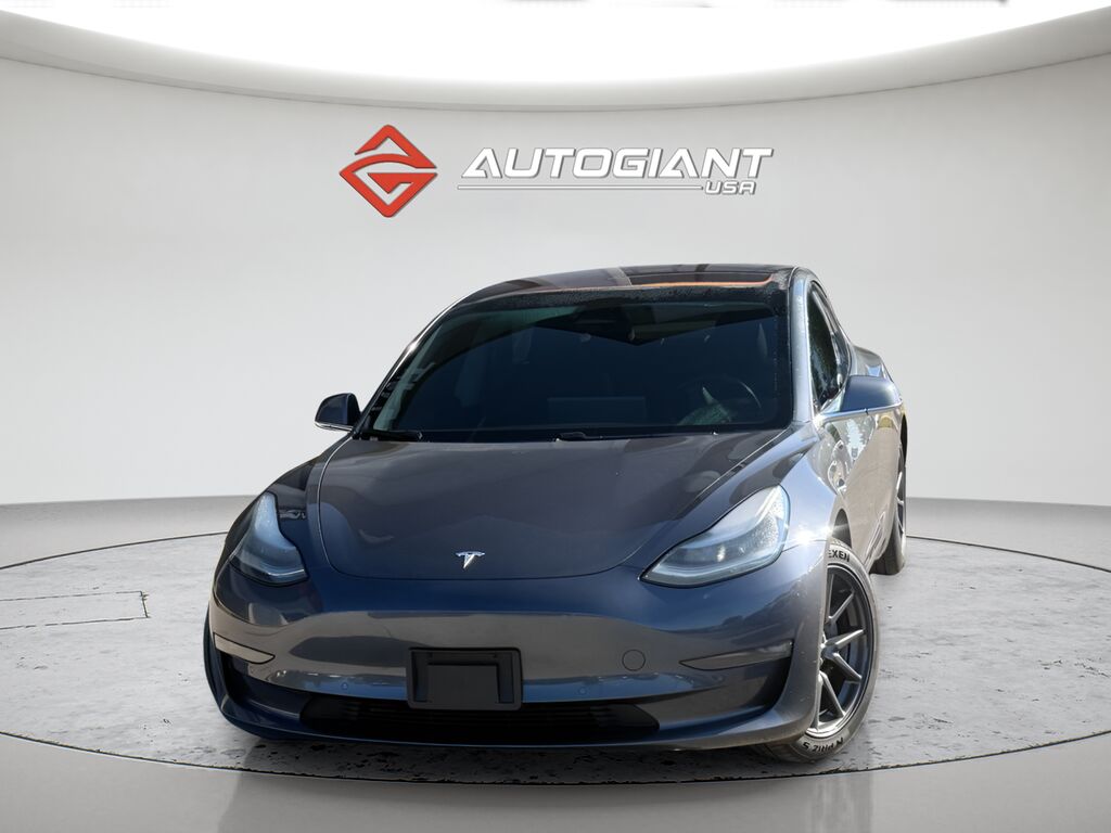 2018 TESLA Model 3