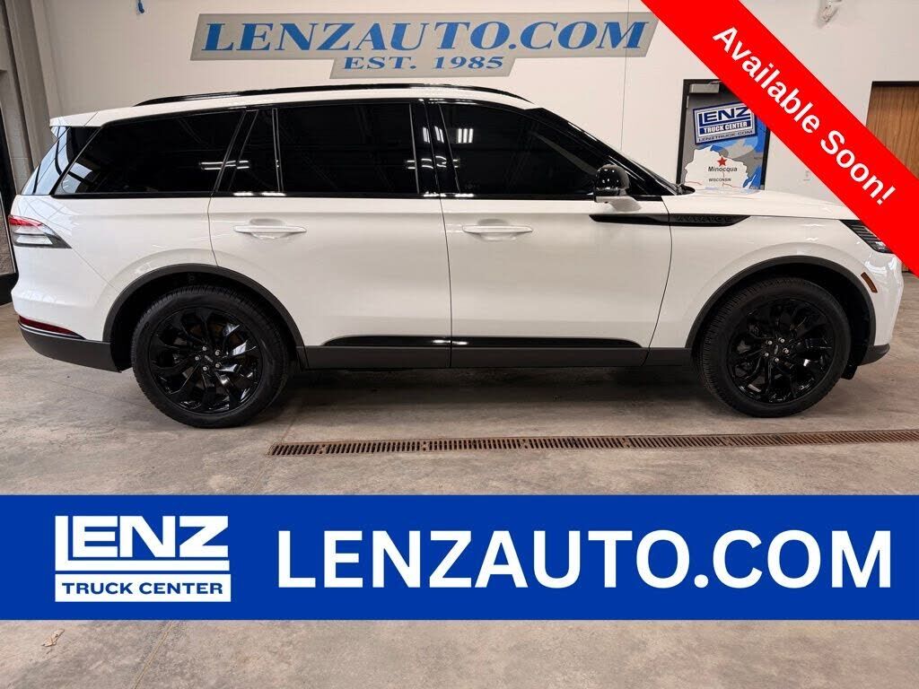 2025 LINCOLN Aviator