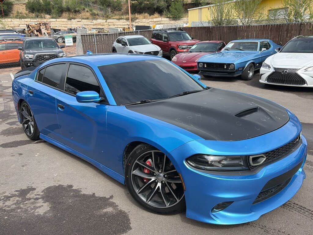 2019 DODGE Charger