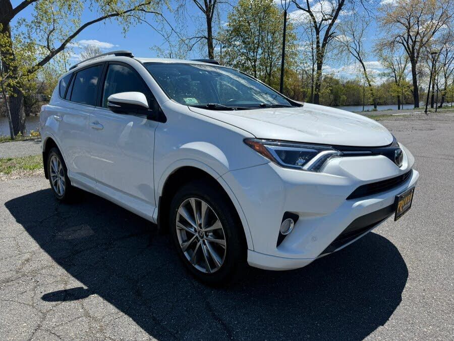 2018 TOYOTA RAV4