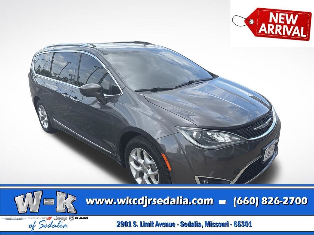 2019 CHRYSLER Pacifica