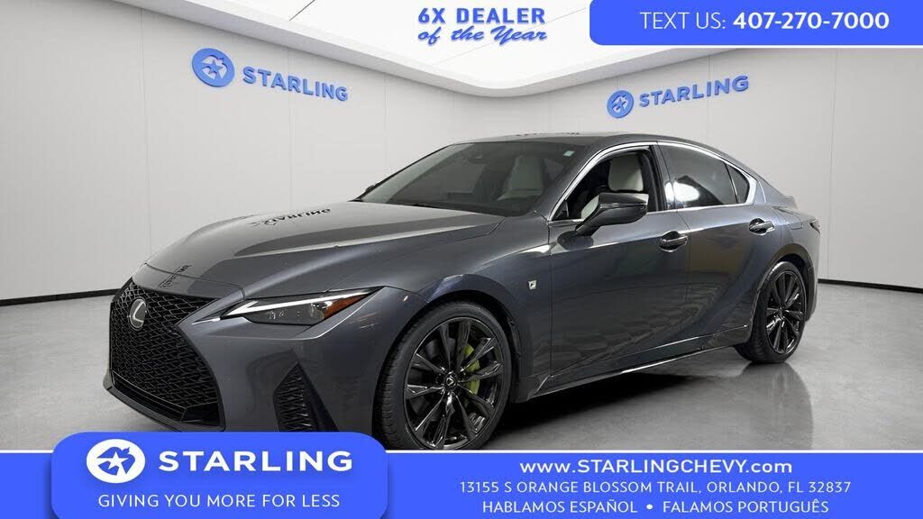 2021 LEXUS IS