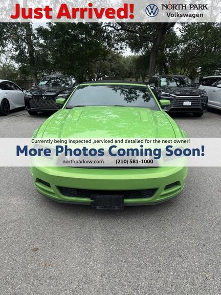 2014 FORD Mustang