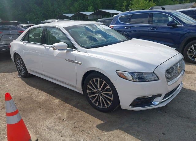 2017 LINCOLN Continental