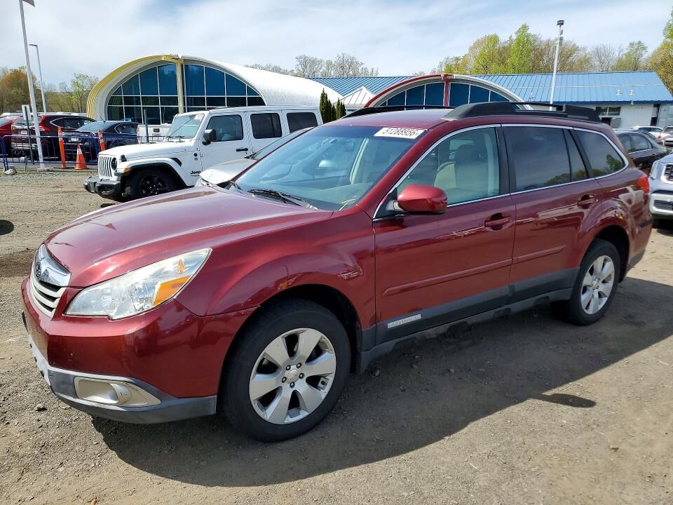 2011 SUBARU Outback