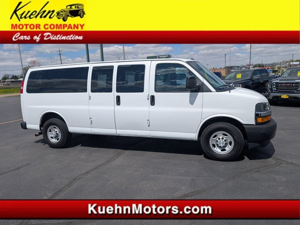 2018 CHEVROLET Express