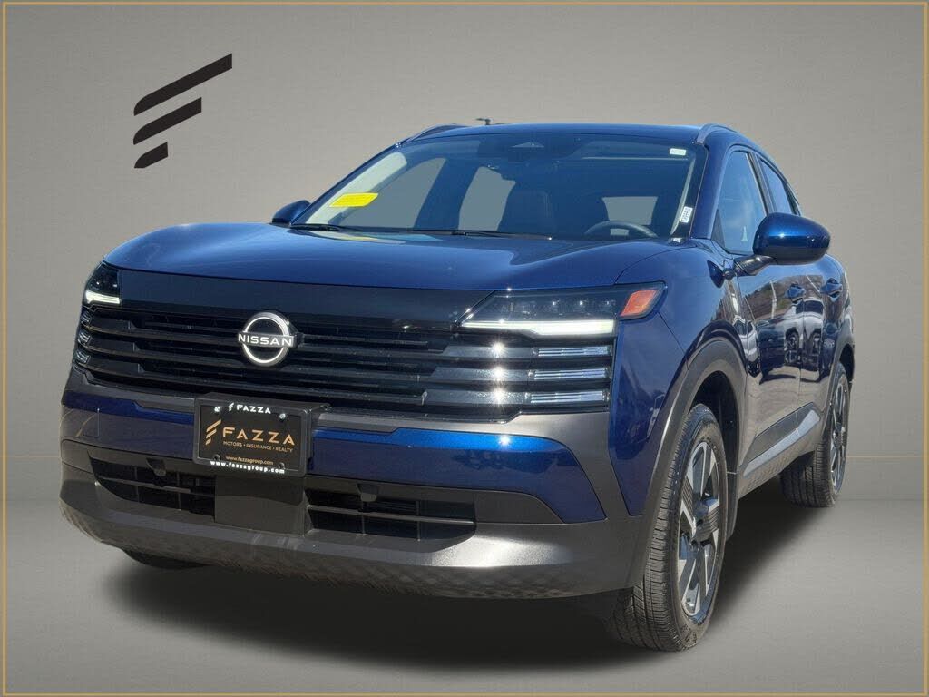 2025 NISSAN Kicks