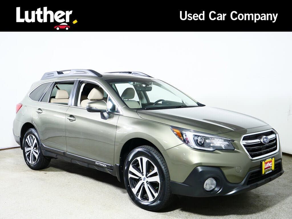 2018 SUBARU Outback