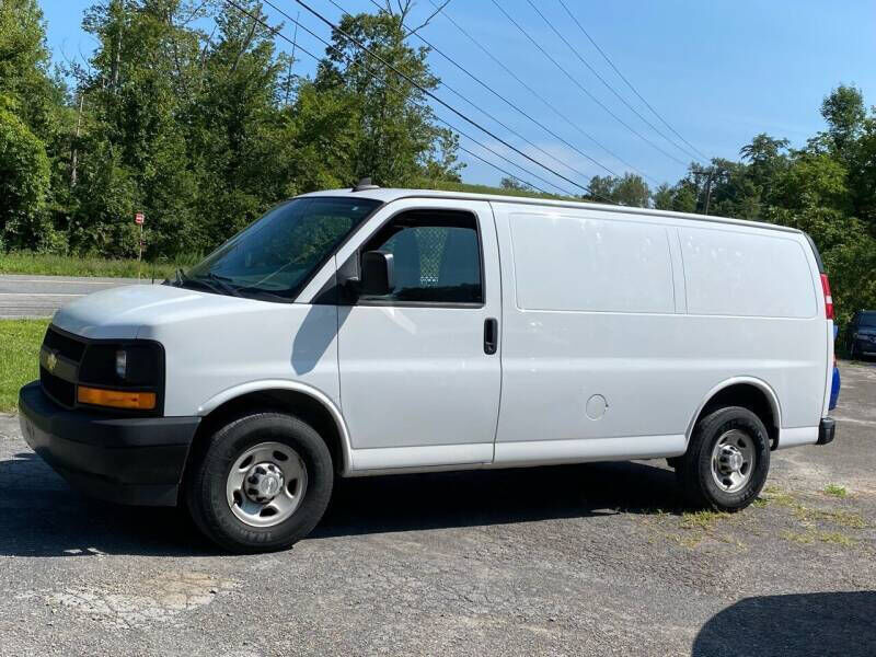 2017 CHEVROLET Express
