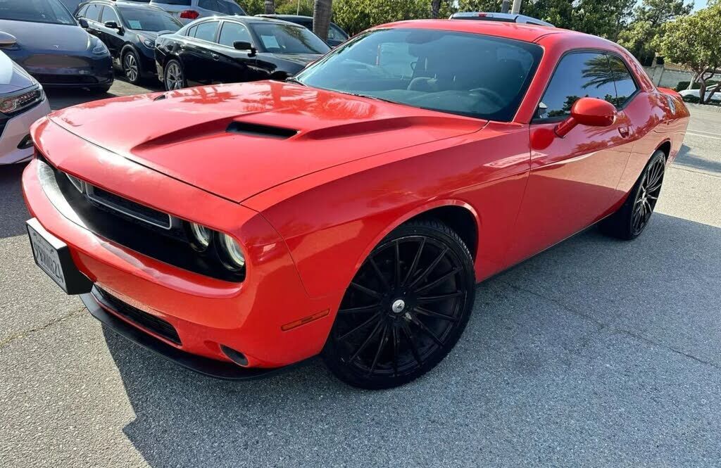 2019 DODGE Challenger