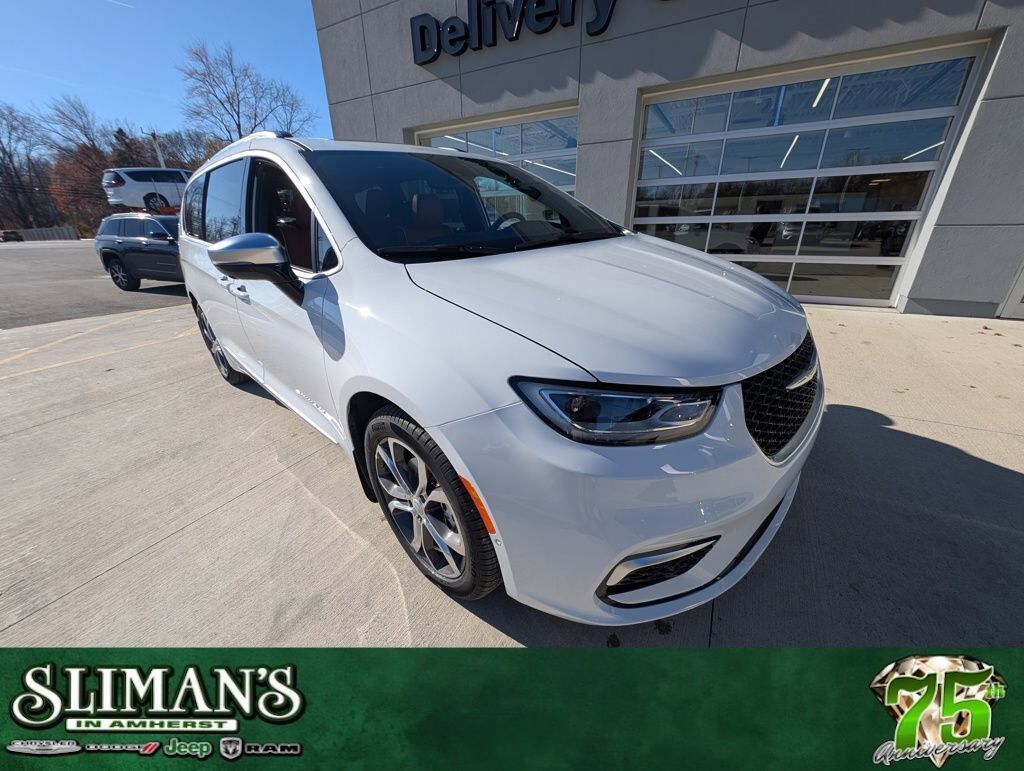 2026 CHRYSLER Pacifica