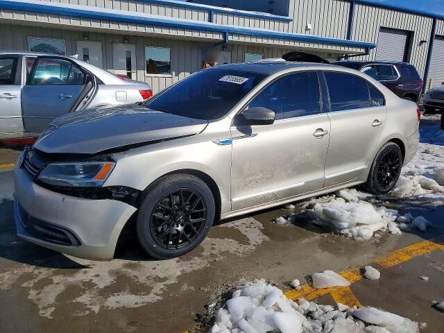 2013 VOLKSWAGEN Jetta