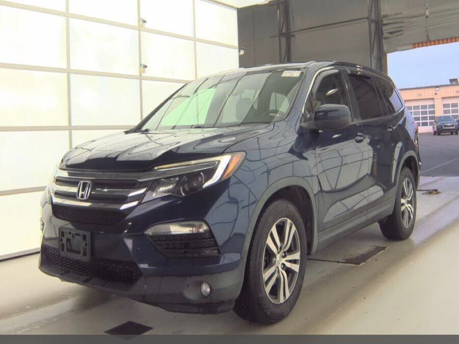 2017 HONDA Pilot