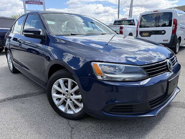 2011 VOLKSWAGEN Jetta