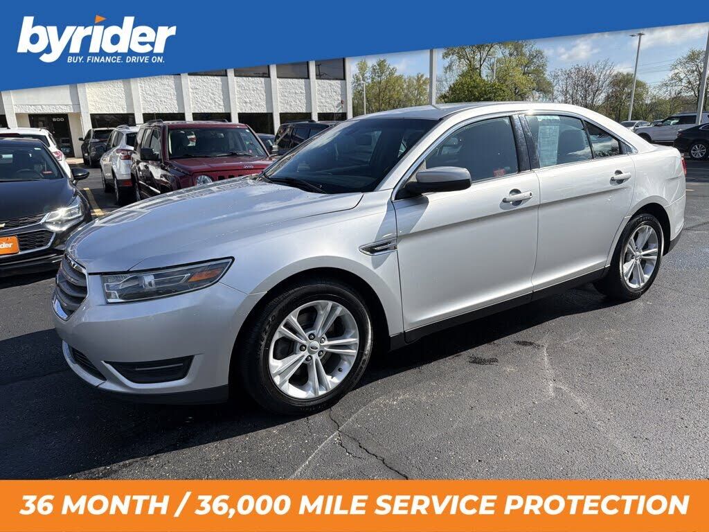 2017 FORD Taurus