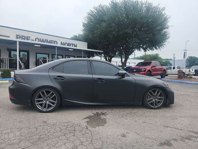2017 LEXUS IS