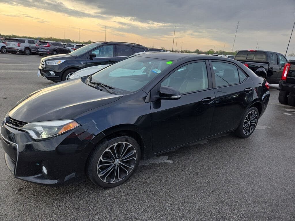 2015 TOYOTA Corolla