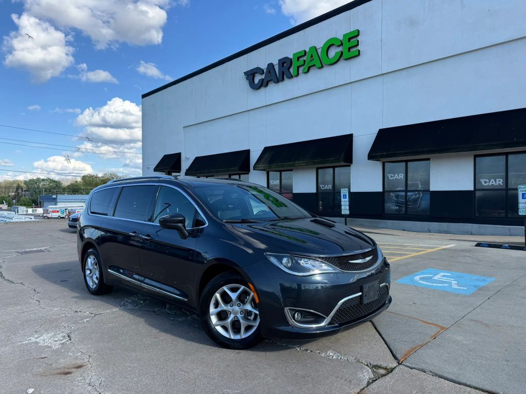 2020 CHRYSLER Pacifica