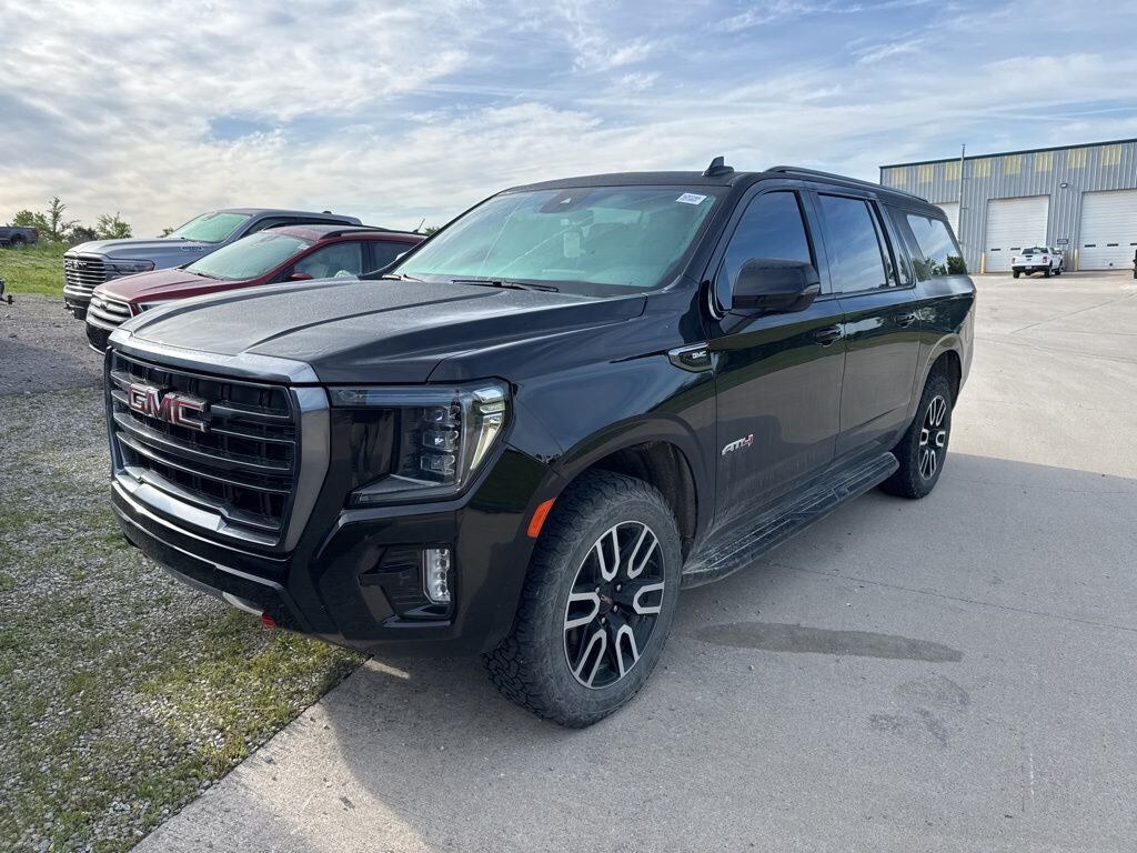 2023 GMC Yukon XL